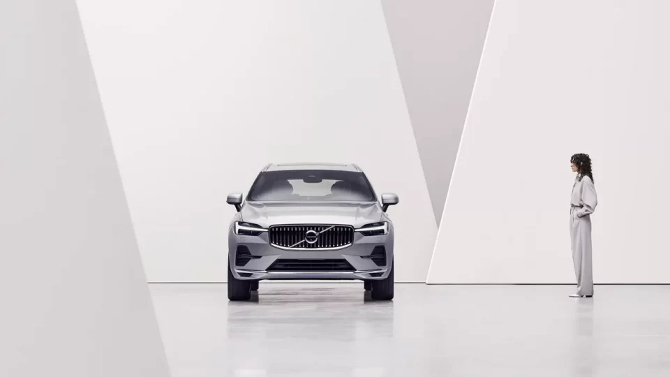 xc60-gallery-1-16x9